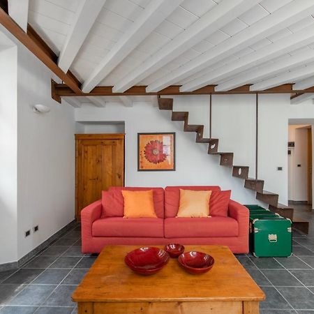 Cozy Suites On The Lake - The House Of Travelers Brienno Exteriör bild