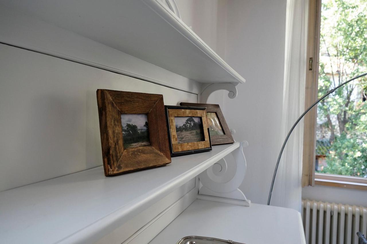 Cozy Suites On The Lake - The House Of Travelers Brienno Exteriör bild