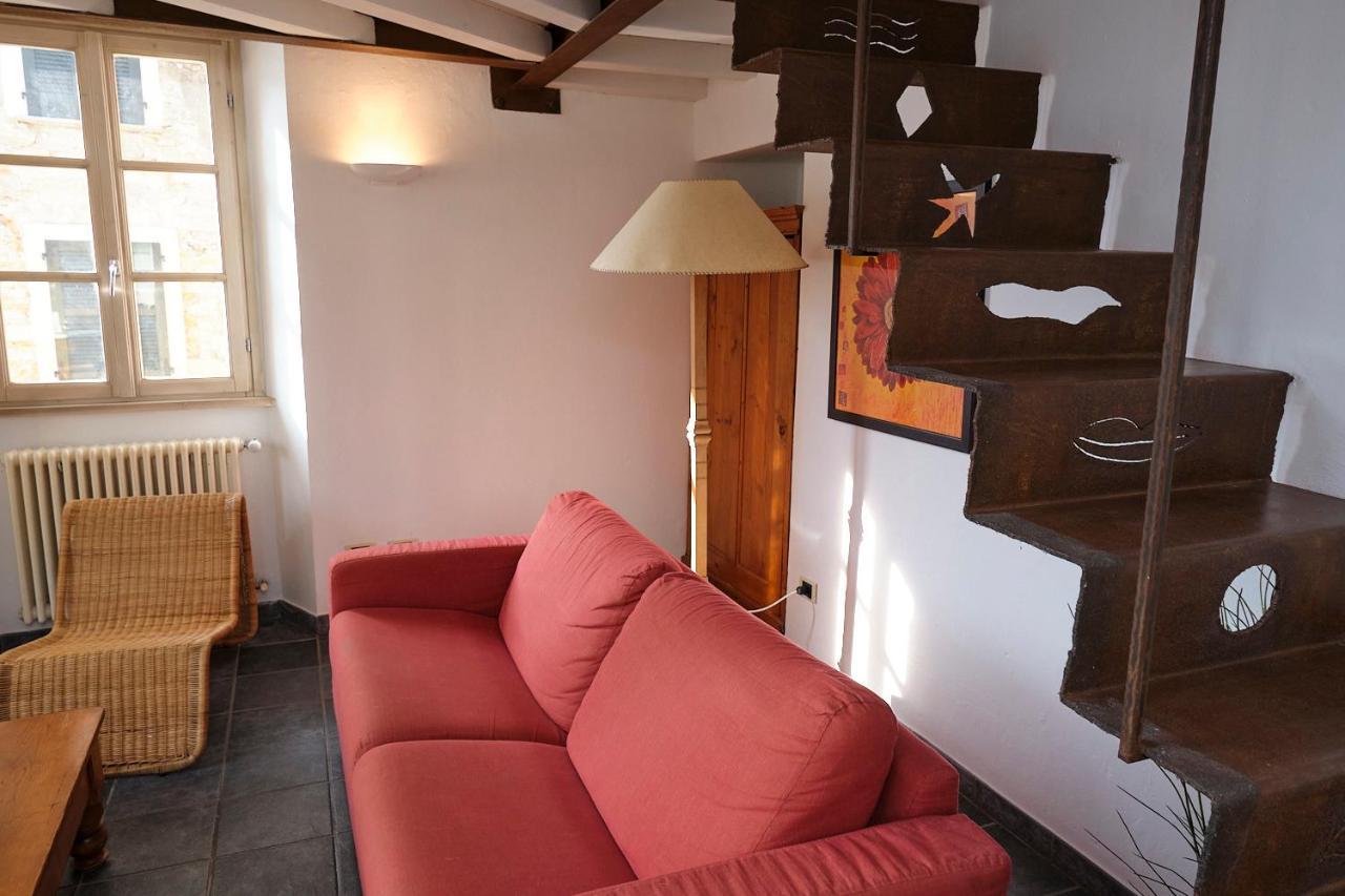 Cozy Suites On The Lake - The House Of Travelers Brienno Exteriör bild